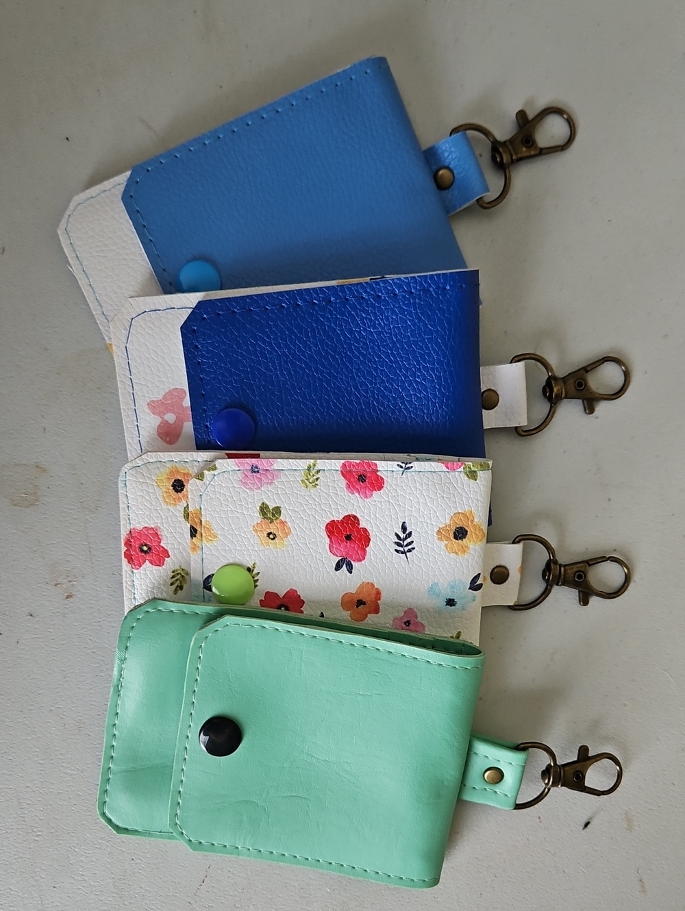 Colorful Floral & Solid Keychain Card Wallets
